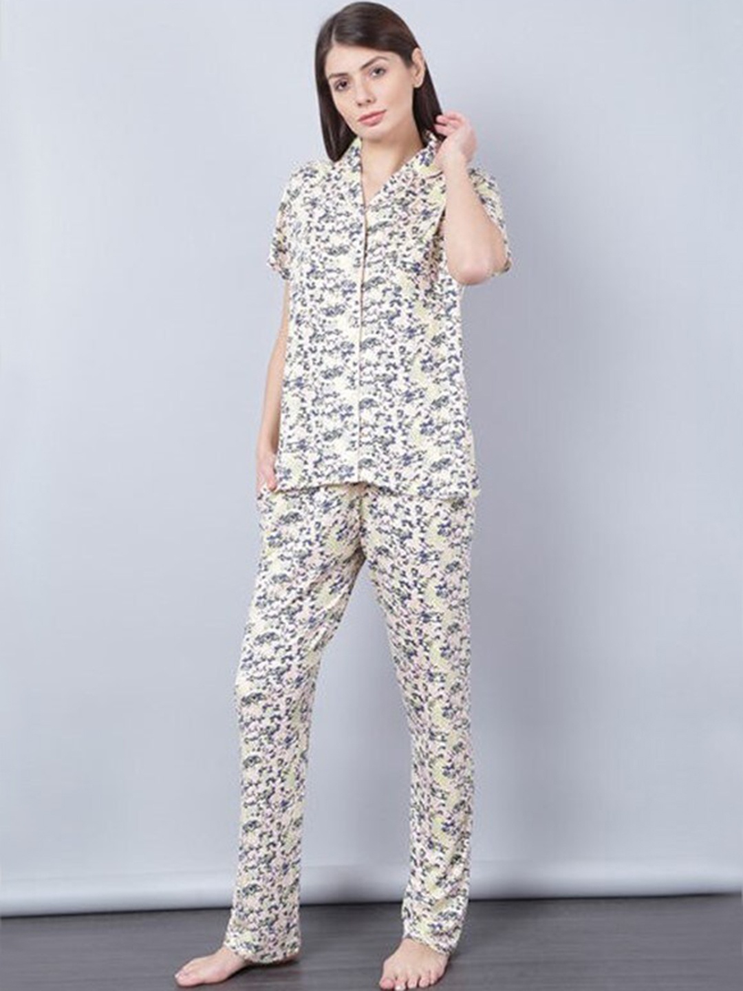

Aila Floral Print Night suit, Cream