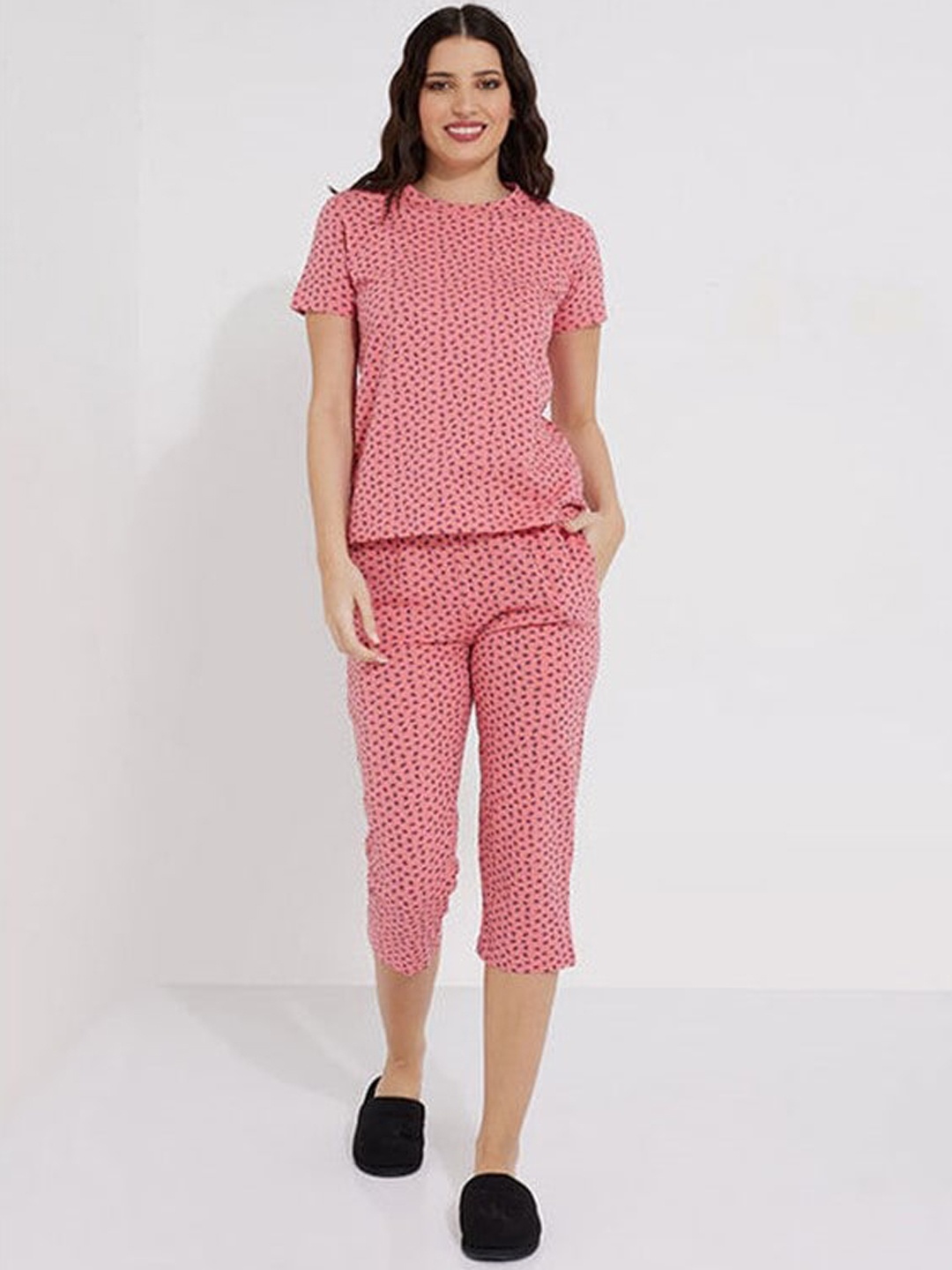 

Aila Floral Printed Night suit, Pink