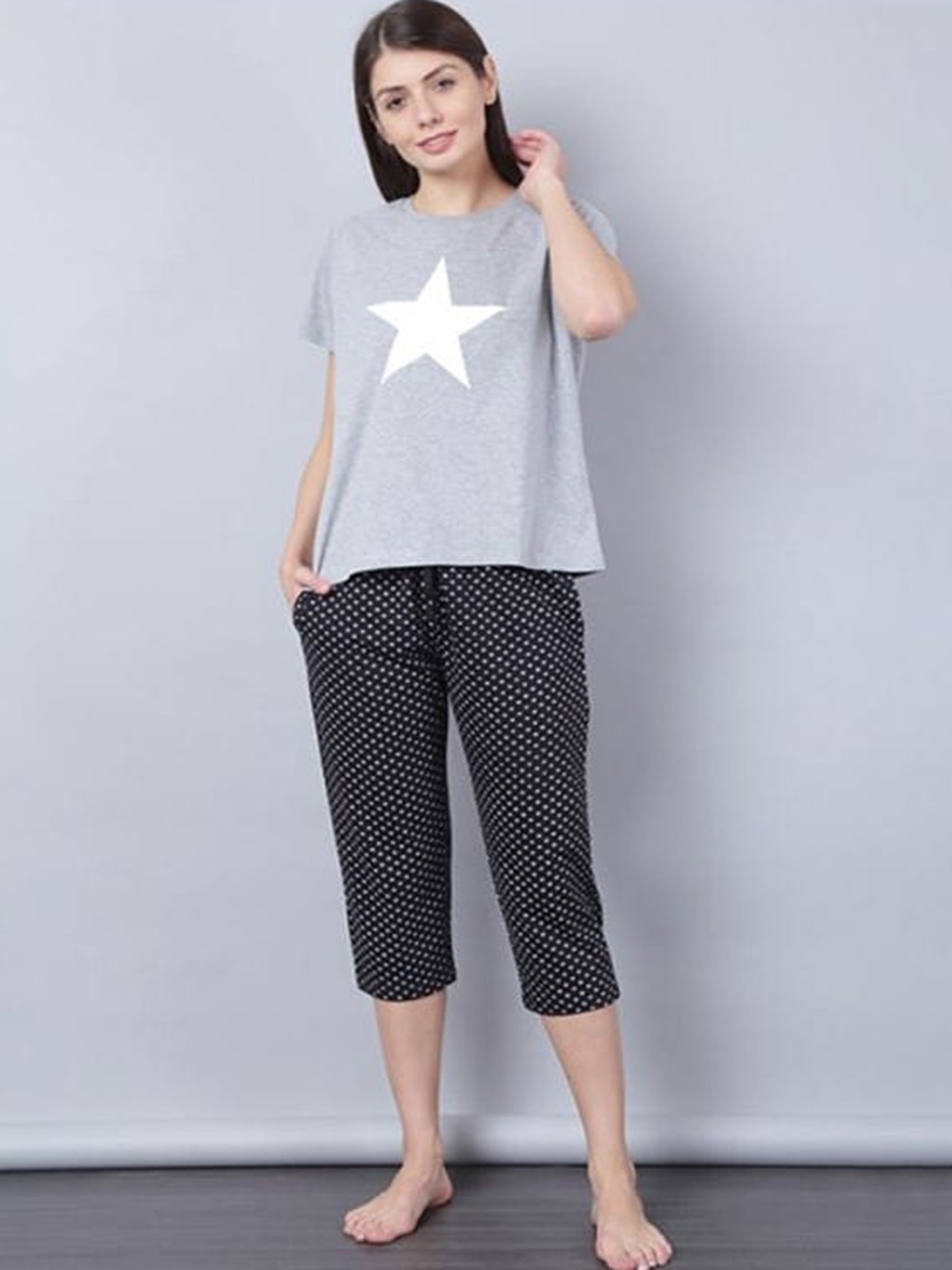 

Aila Geometric Printed Round Neck Night suit, Grey