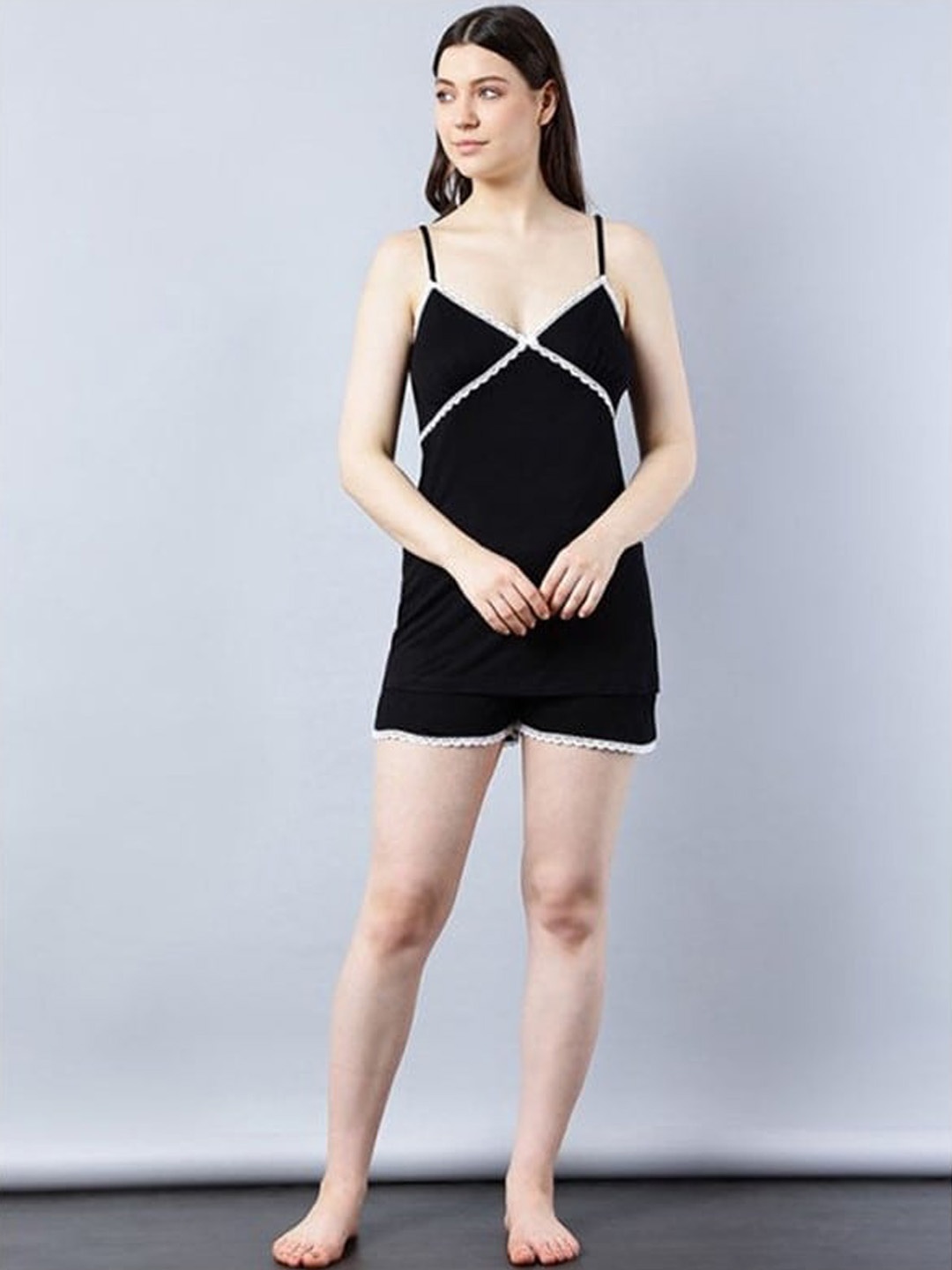 

Aila Shoulder Straps Night Suit, Black