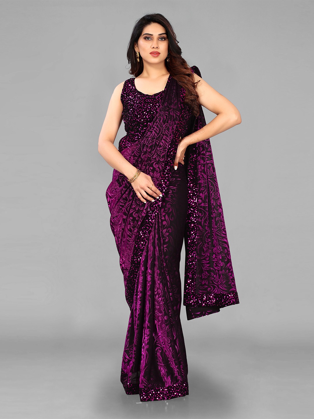 

ISHA TRADE Floral Saree, Pink