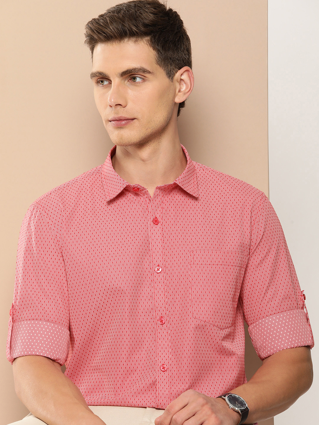 

encore by INVICTUS Self Design Textured Roll-Up Sleeves Casual Shirt, Red