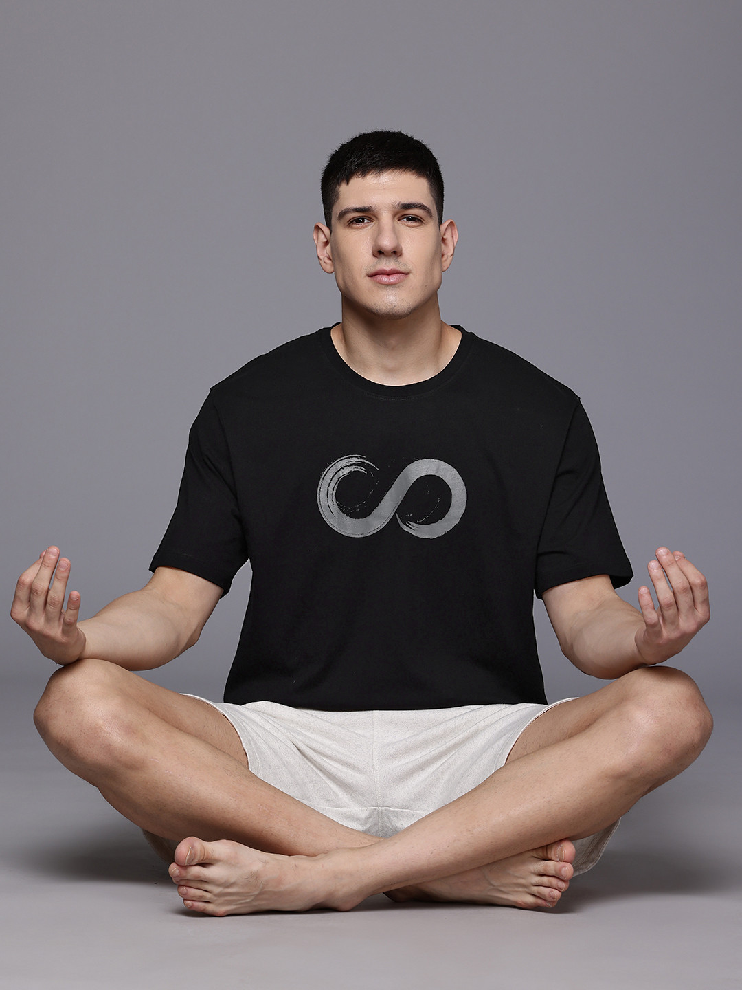 

HRX by Hrithik Roshan Printed Pure Cotton Yoga T-shirt, Black