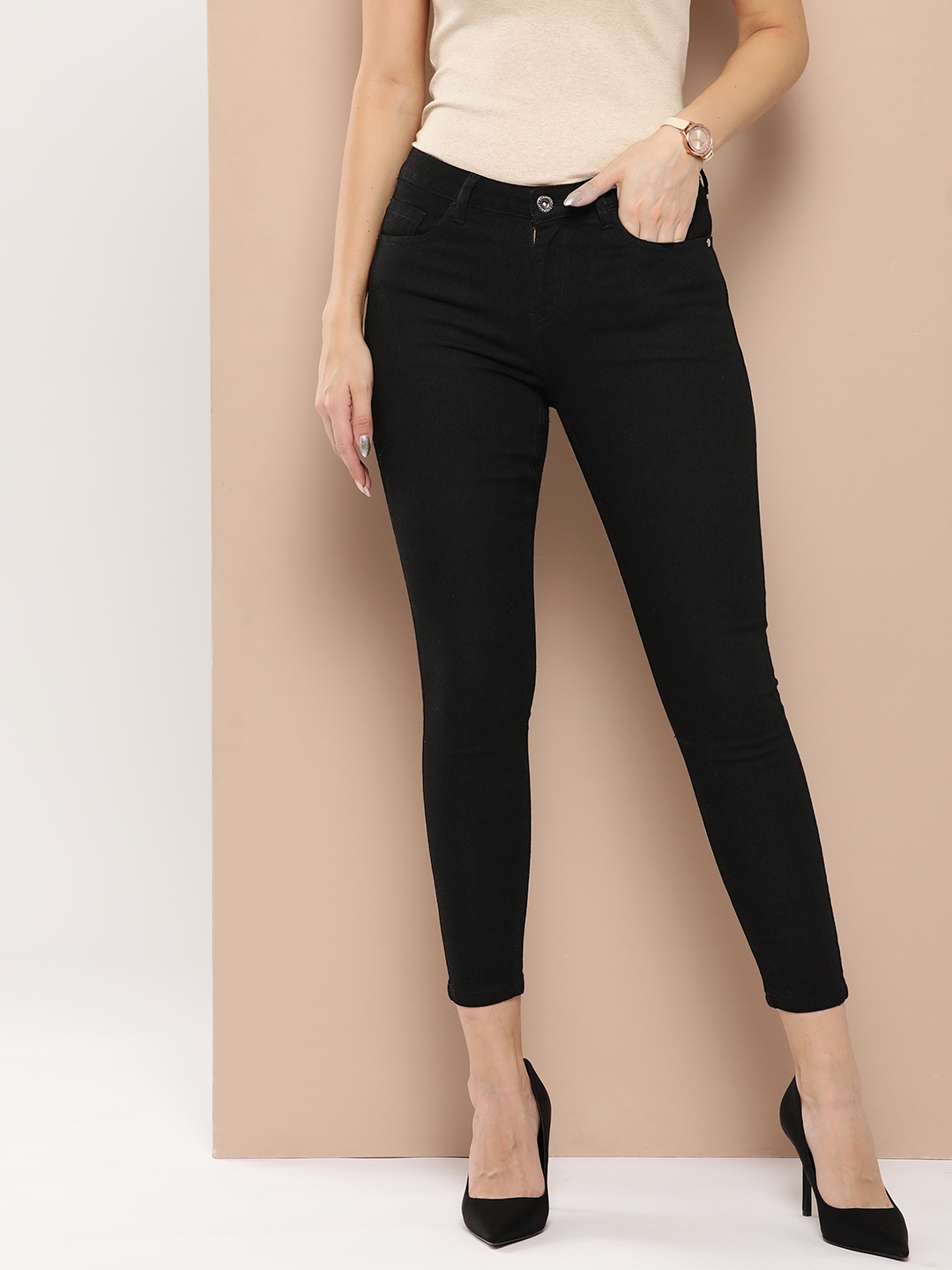 

Chemistry Women Skinny Fit Crop Jeans, Black