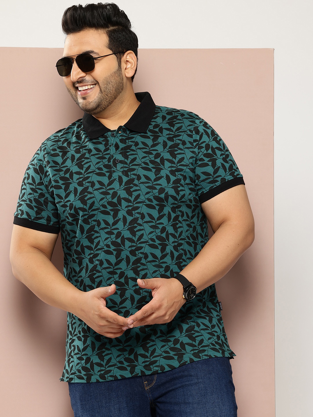 

Sztori Plus Size Printed Polo Collar Pure Cotton T-shirt, Black