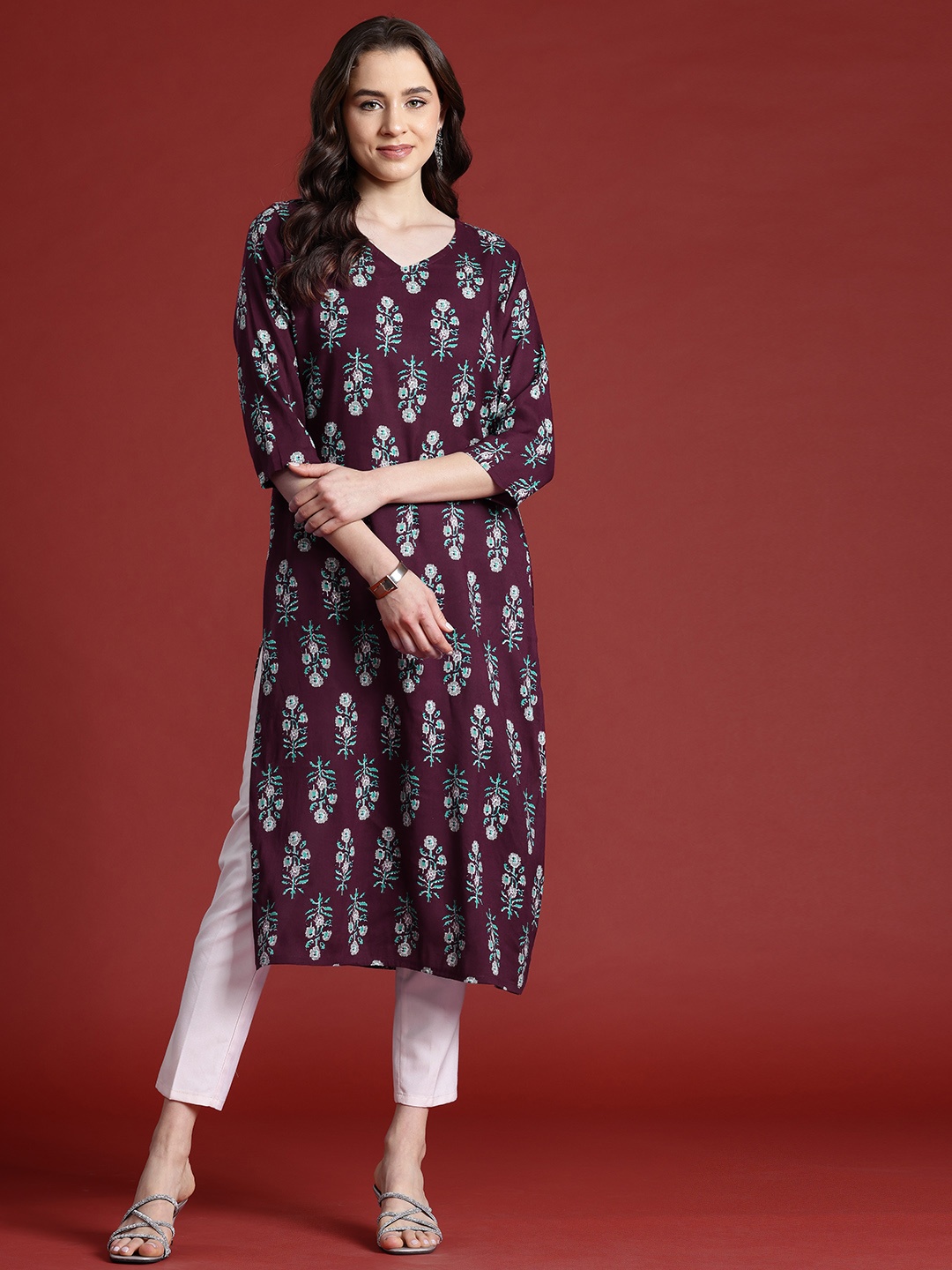 

Anouk Floral Printed Kurta, Burgundy