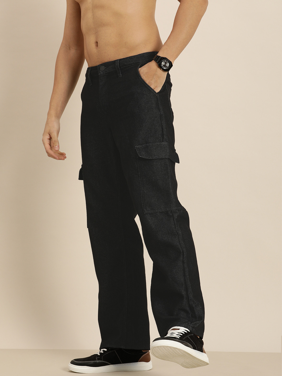 

HERE&NOW Men Relaxed Cargo Fit Stretchable Jeans, Black