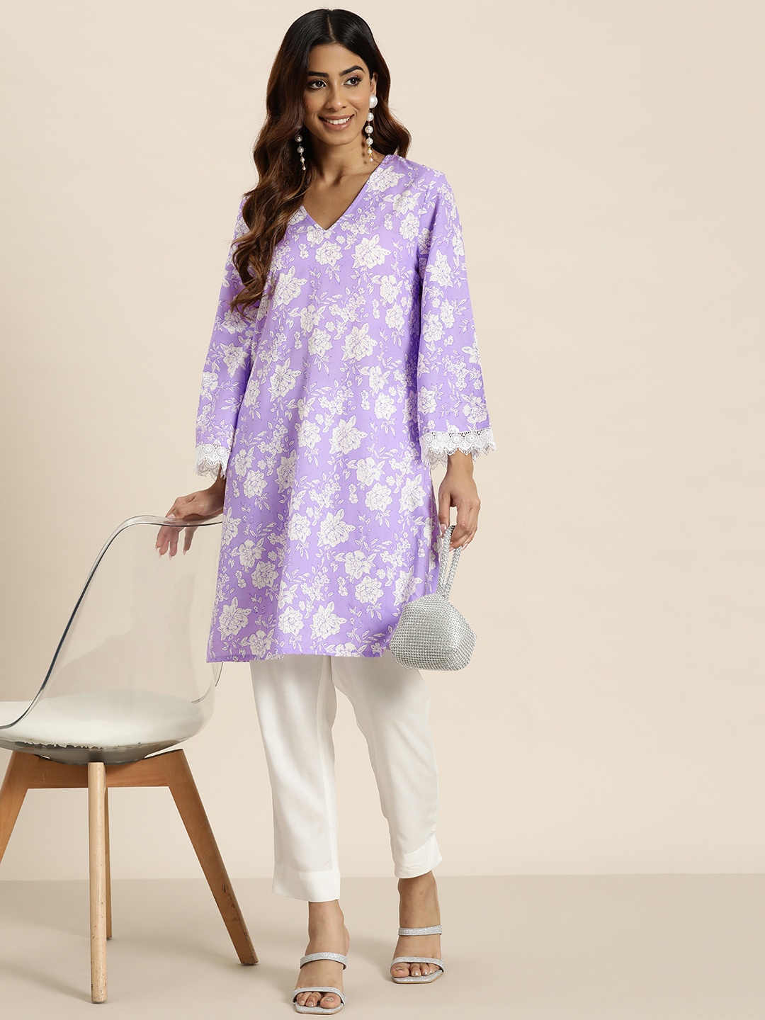 

HERE&NOW Women Floral Printed A-line Kurta with Trousers, Lavender