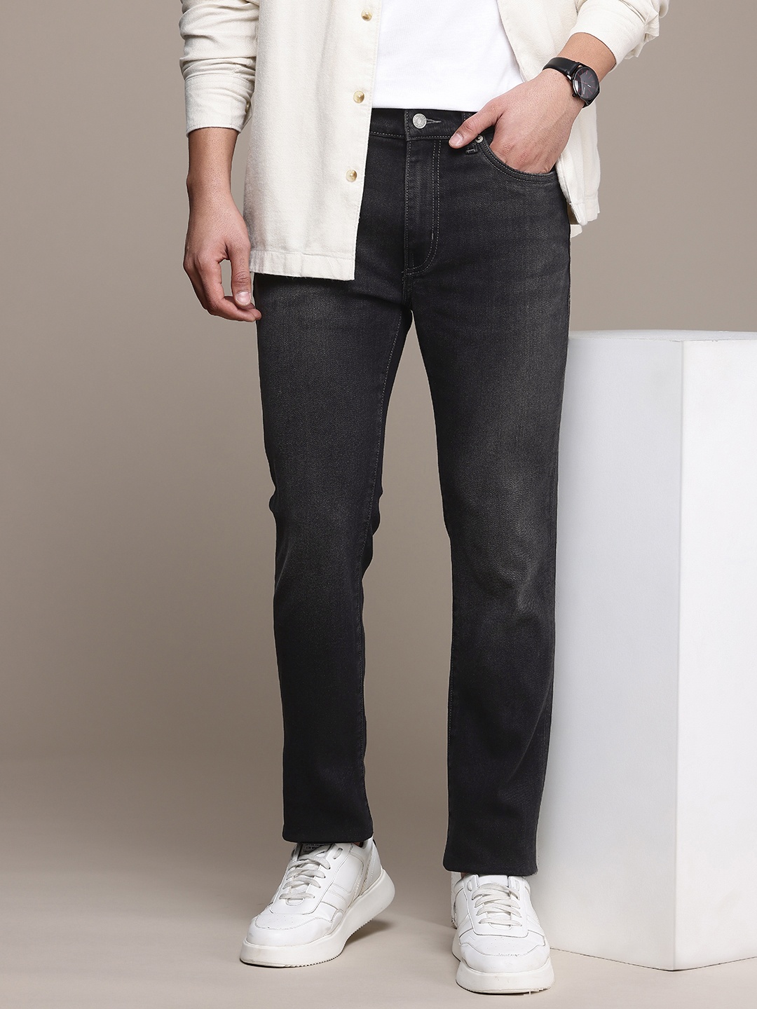 

French Connection Men Slim Fit Light Fade Stretchable Jeans, Black