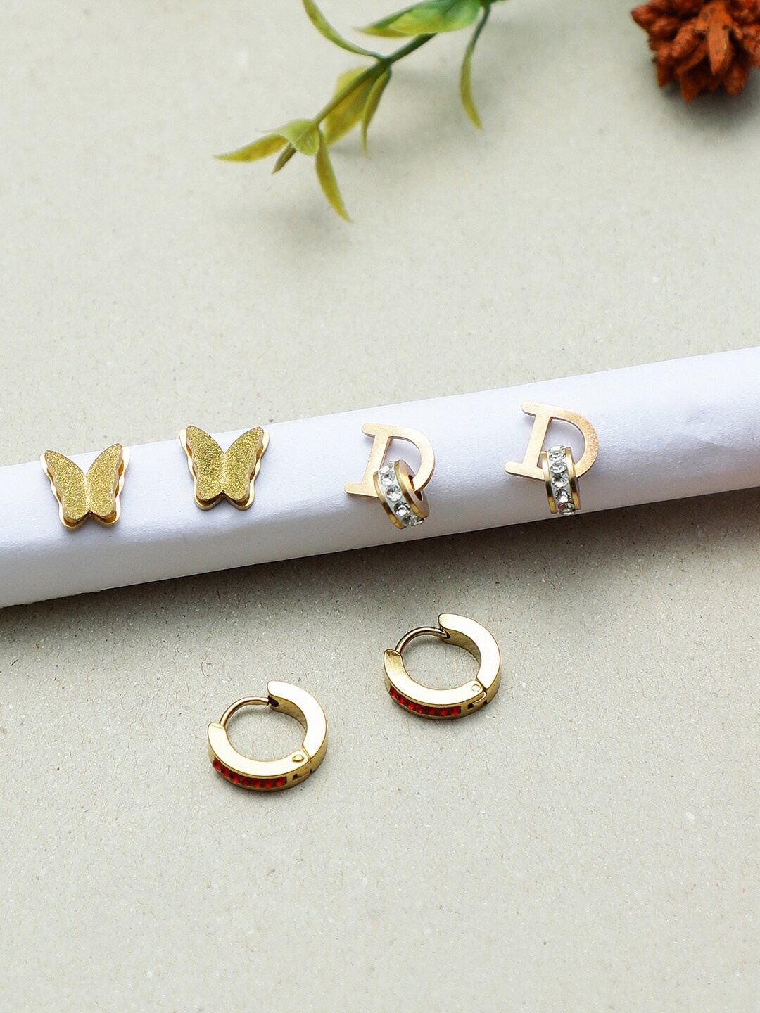 

EL REGALO Set Of 3 Stud Earrings, Gold
