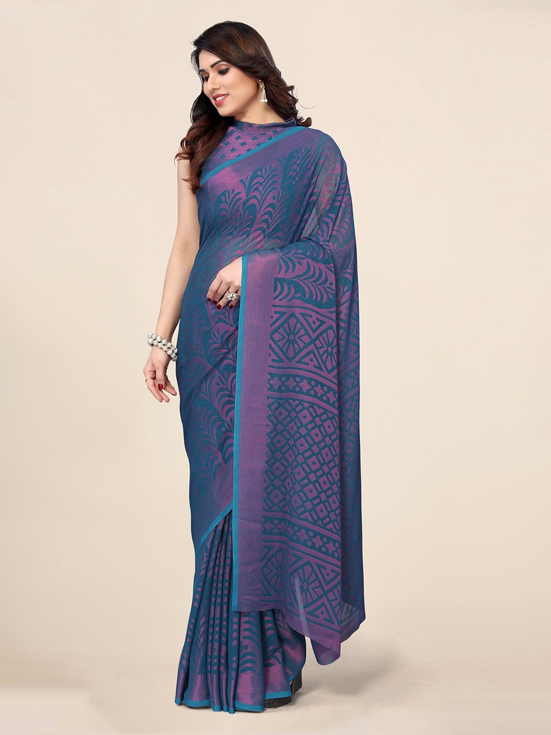 

Winza Designer Ethnic Motifs Printed Poly Chiffon Saree, Teal