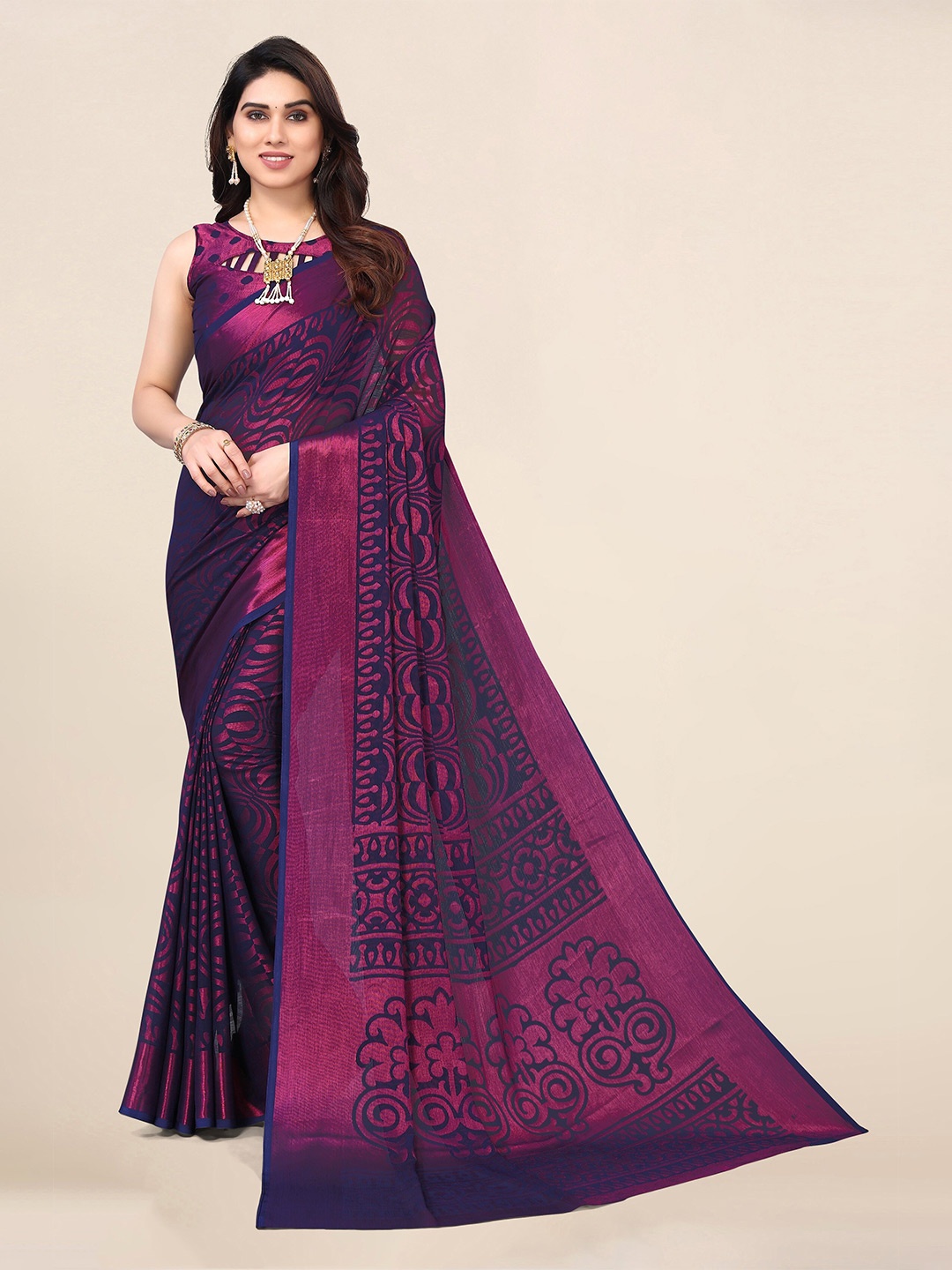 

Winza Designer Geometric Printed Chiffon Brasso Saree, Navy blue