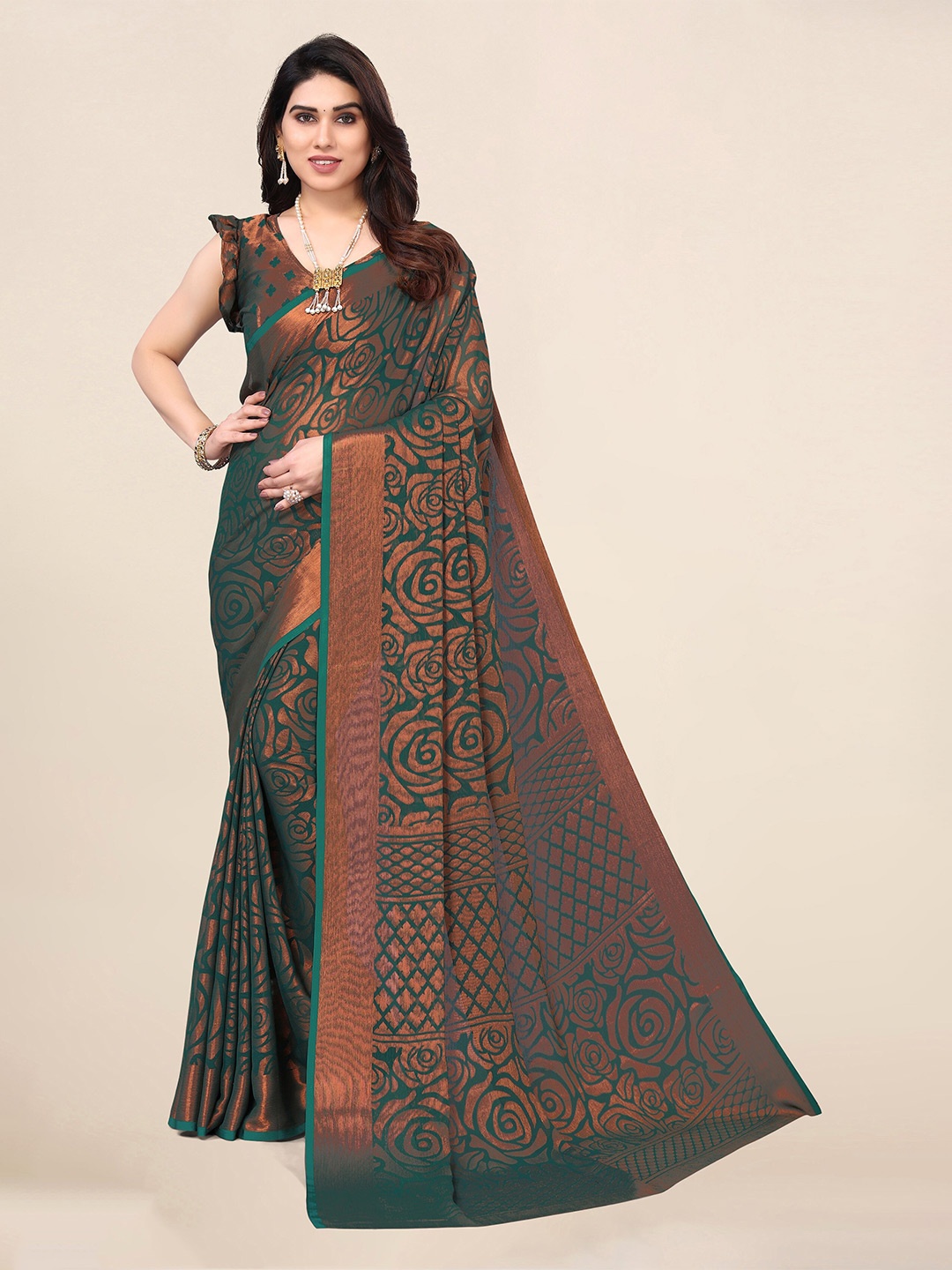 

Winza Designer Floral Printed Chiffon Brasso Saree, Green