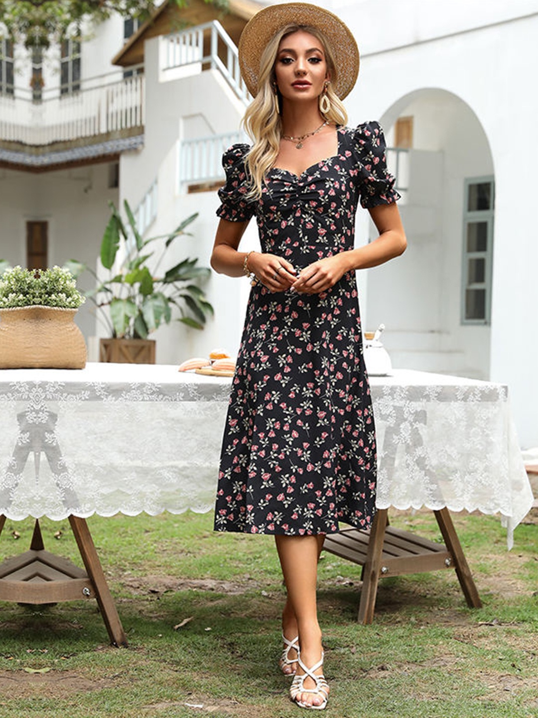 

StyleCast Black Floral Printed Sweetheart Neck Puffed Sleeves Chiffon A-Line Midi Dress