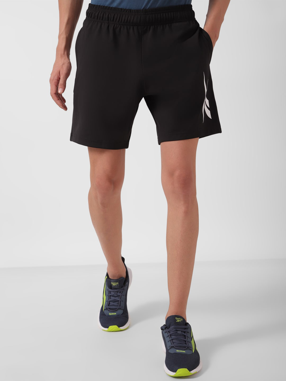 

Reebok Men Mid-Rise Sports Shorts, Black