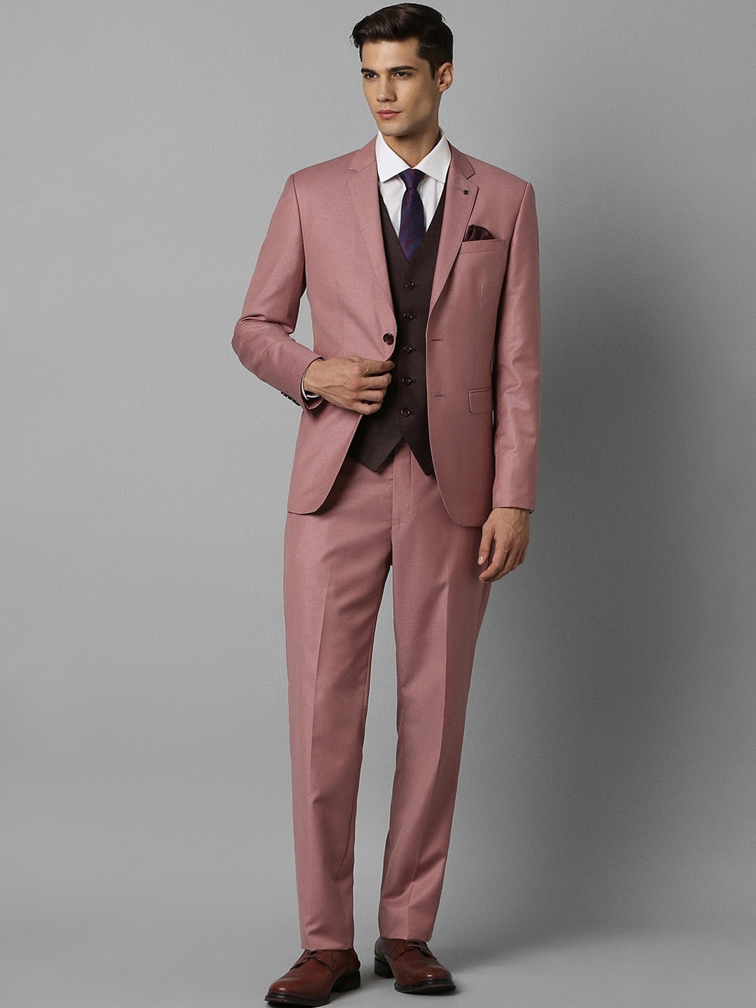 

Louis Philippe Slim-Fit Single-Breasted Three-Piece Formal Suit, Pink