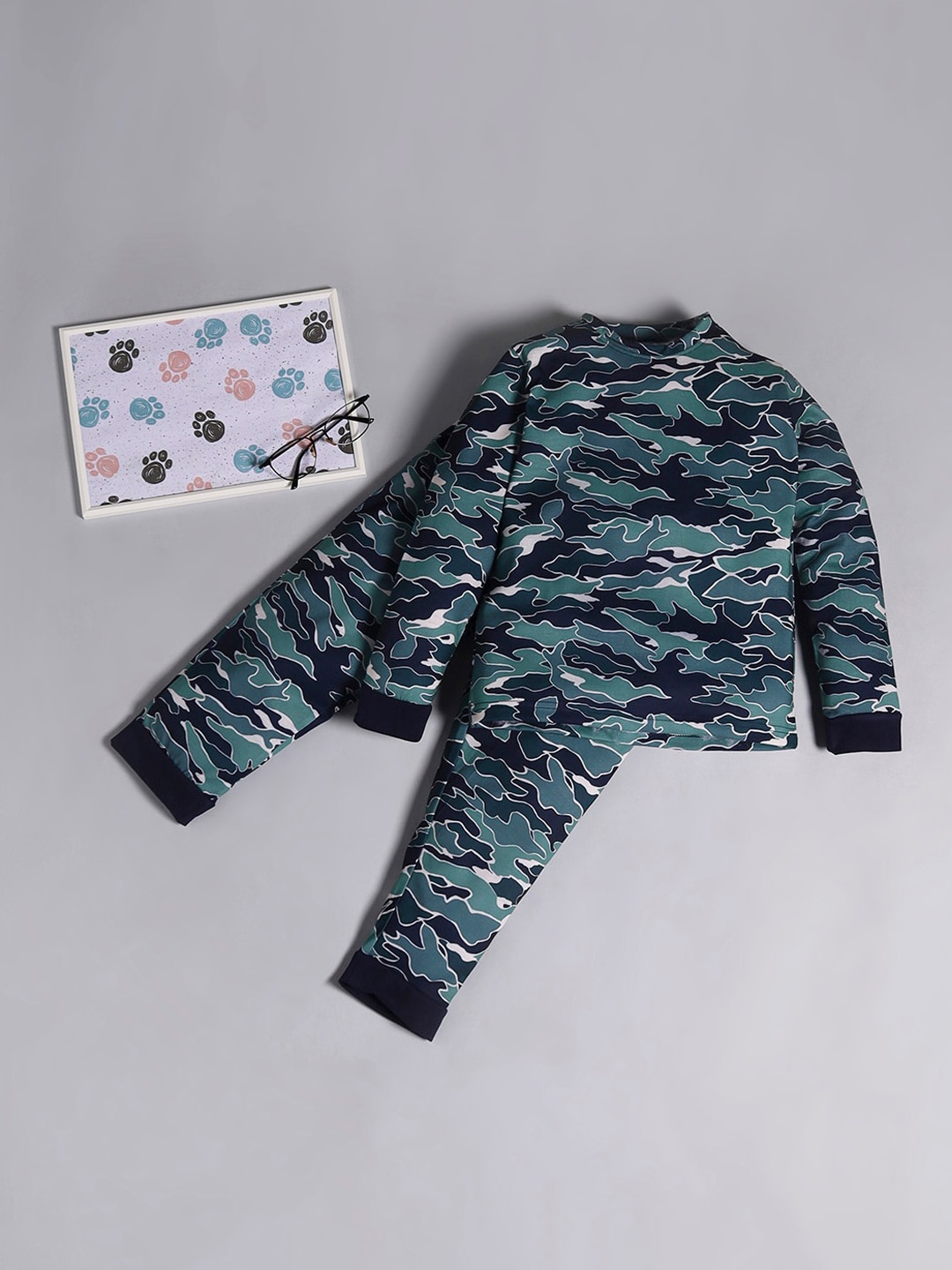 

RAINE AND JAINE Boys Camouflage Printed Pure Cotton T-shirt & Pyjama, Green