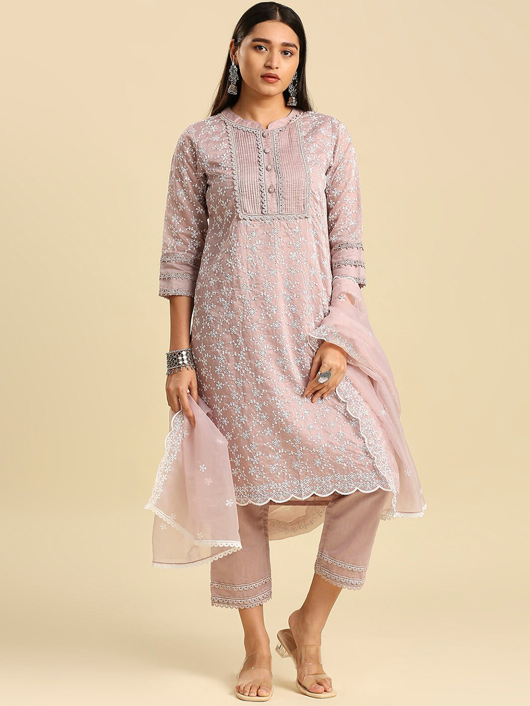 

Hakoba Floral Embroidered Thread Work Chanderi Silk Kurta with Trousers & Dupatta, Mauve