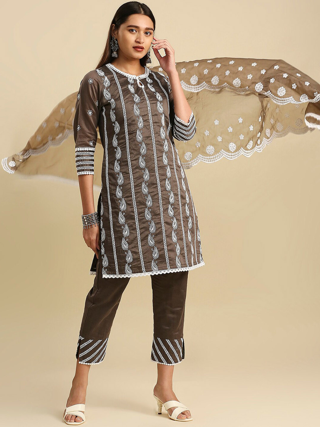

Hakoba Ethnic Motifs Embroidered Thread Work Chanderi Silk Kurta With Trousers & Dupatta, Brown