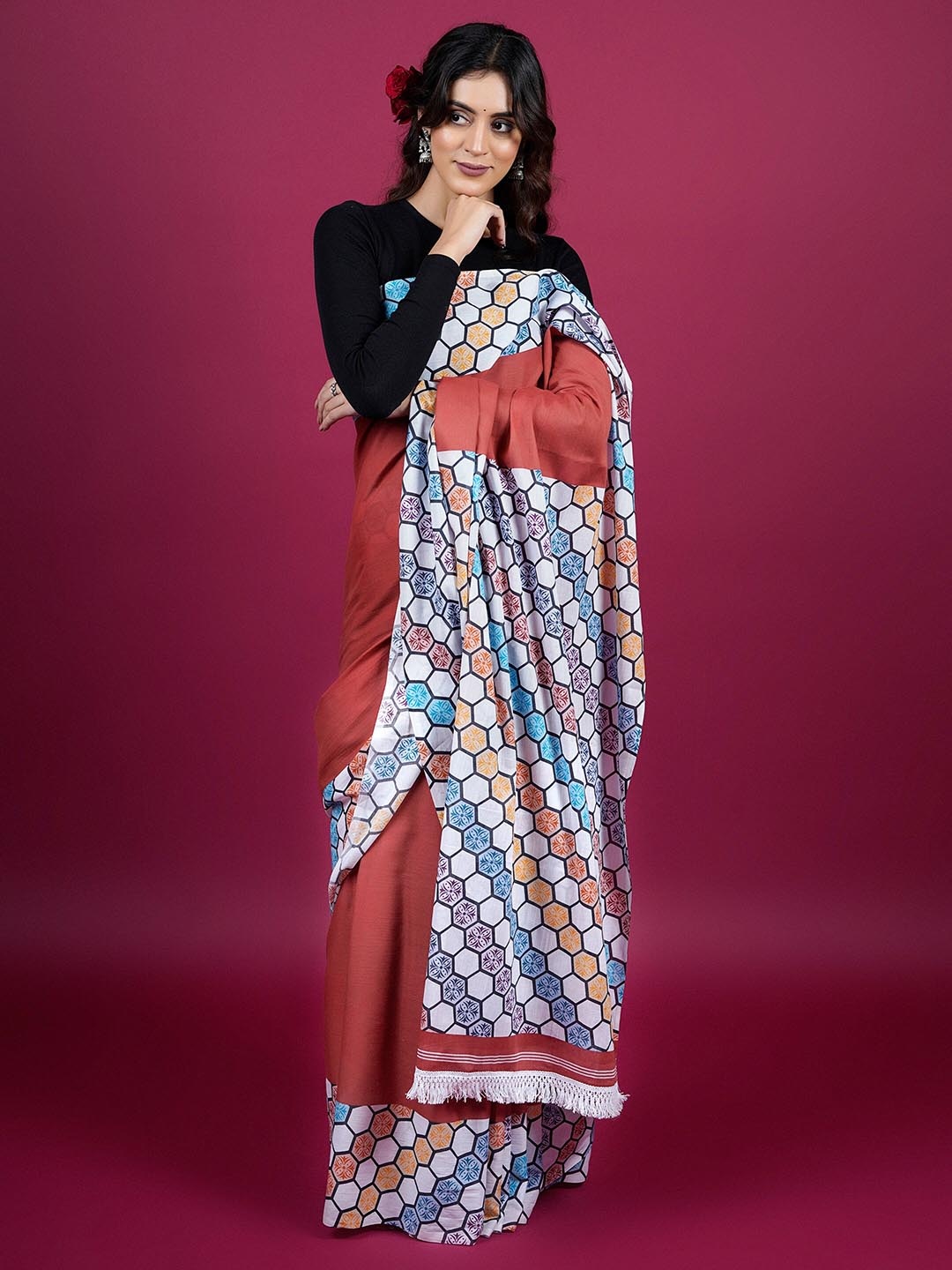 

BUTA BUTI Geometric Pure Cotton Designer Saree, Copper