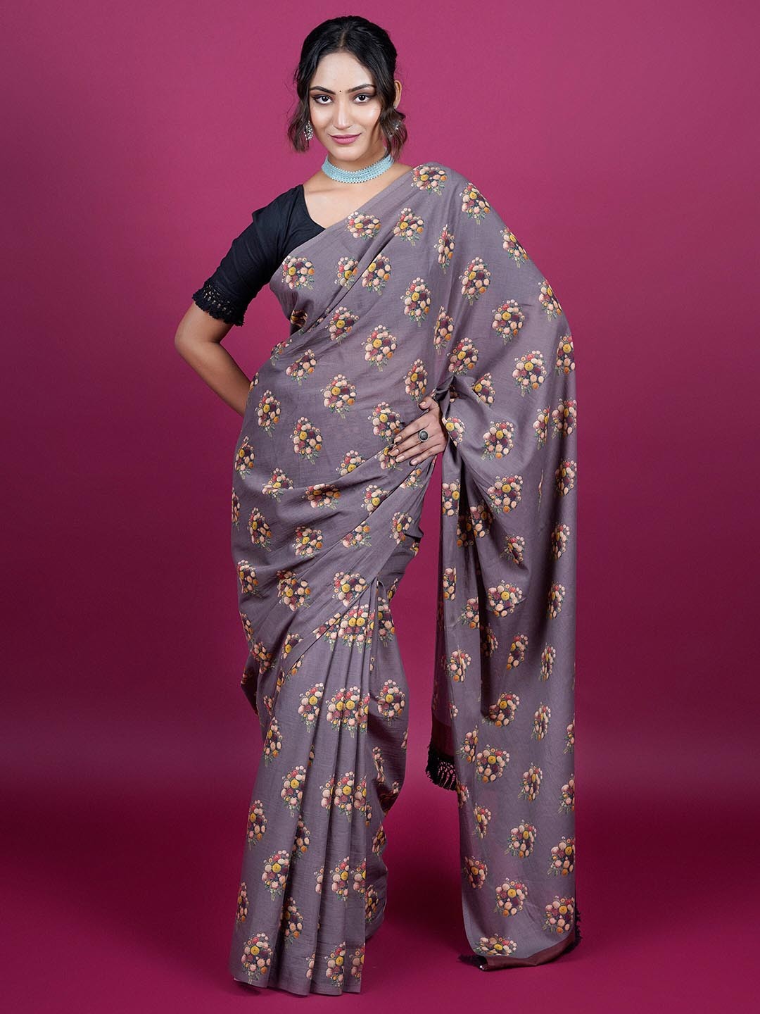 

BUTA BUTI Floral Printed Pure Cotton Saree, Khaki
