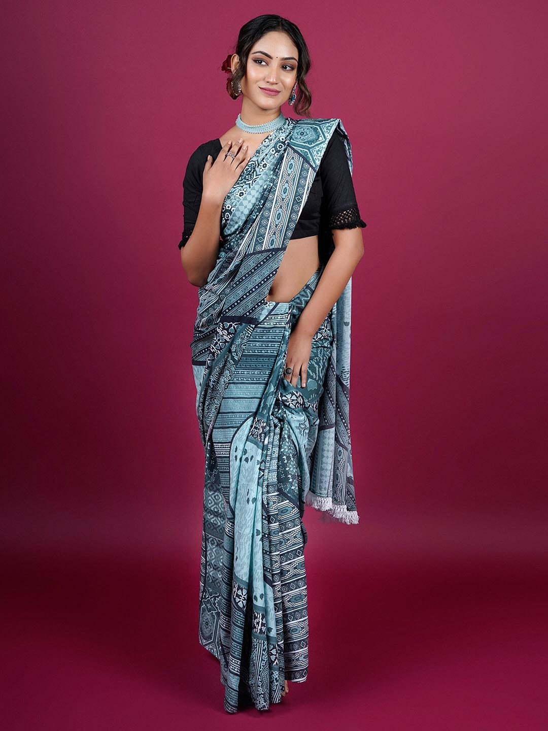 

BUTA BUTI Ethnic Motifs Printed Cotton Saree, Blue