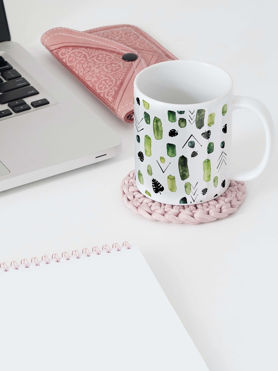 

BOOTCO Green & Black Printed Ceramic Glossy Mug 330 ml