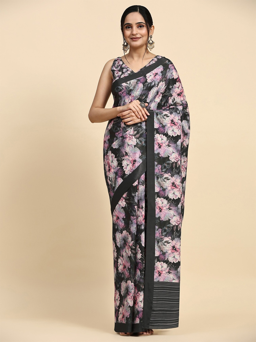 

RACHNA Floral Printed Satin Saree, Black