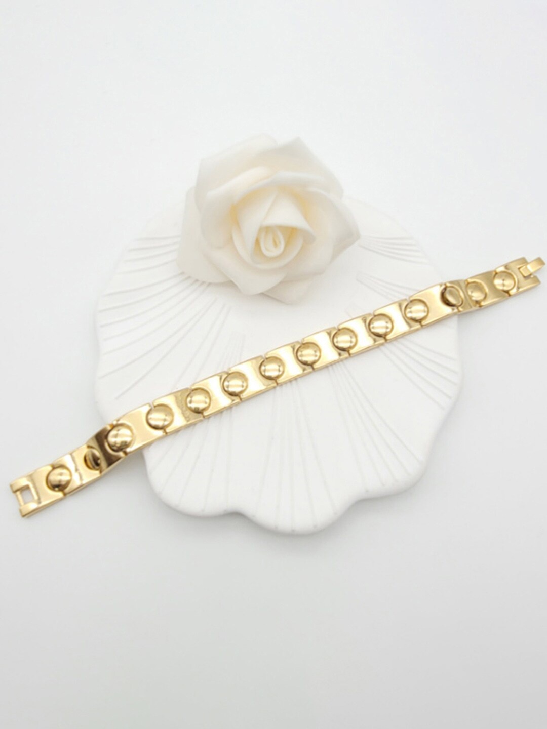 

Peora Gold Plated Wraparound Bracelet