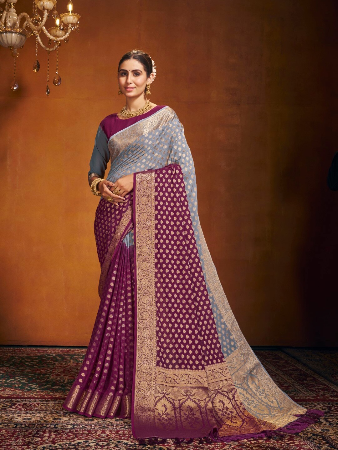 

FLOURIOUS Pure Georgette Woven Design Banarasi Saree, Burgundy