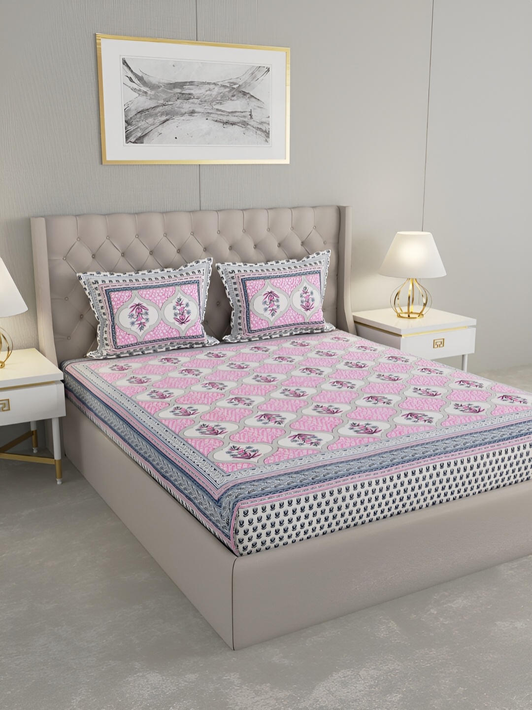 

Wayne Martin Pink and White Floral 330 TC King Bedsheet with 2 Pillow Covers