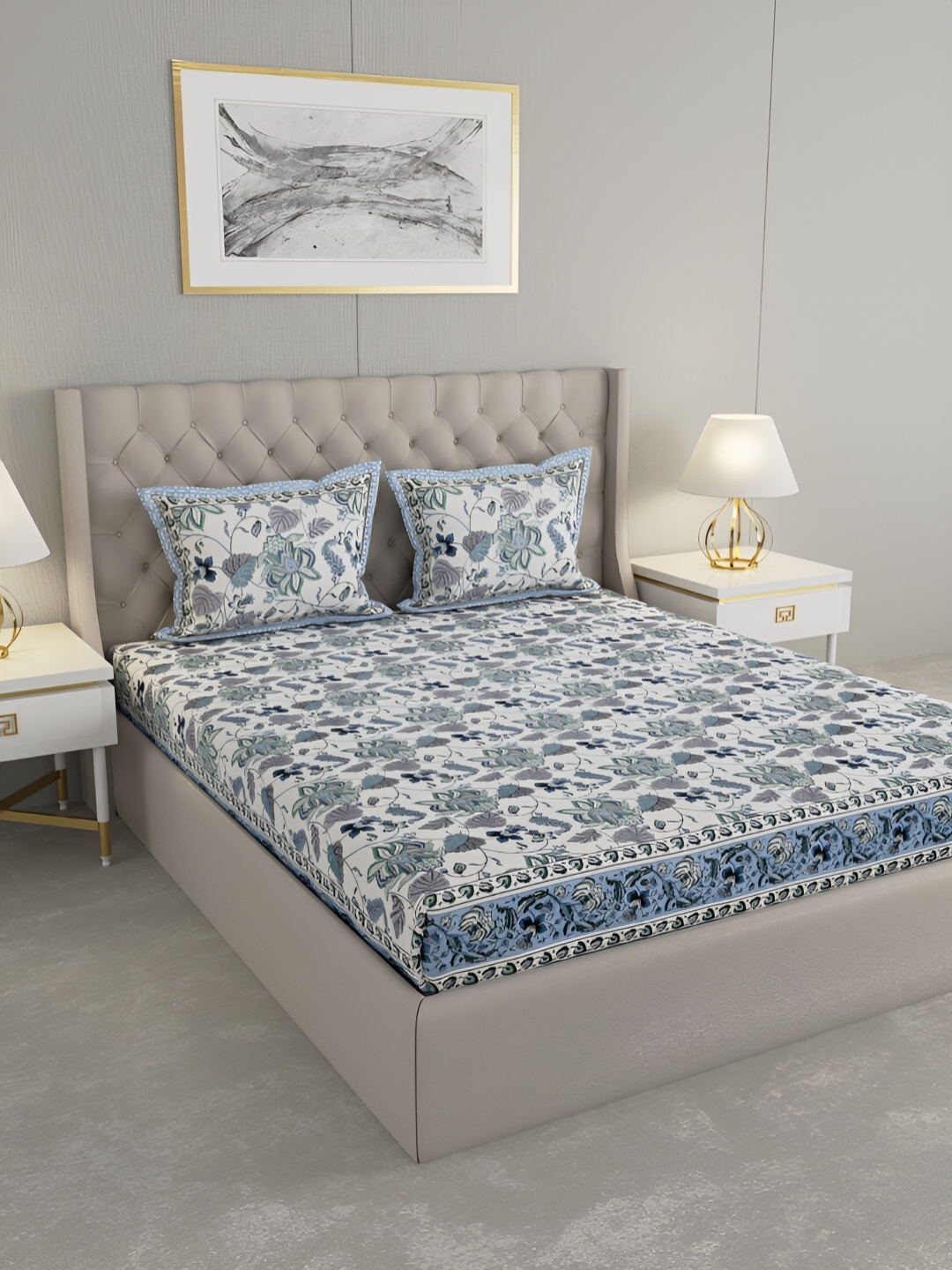 

Wayne Martin White and Blue Floral 330 TC King Bedsheet with 2 Pillow Covers