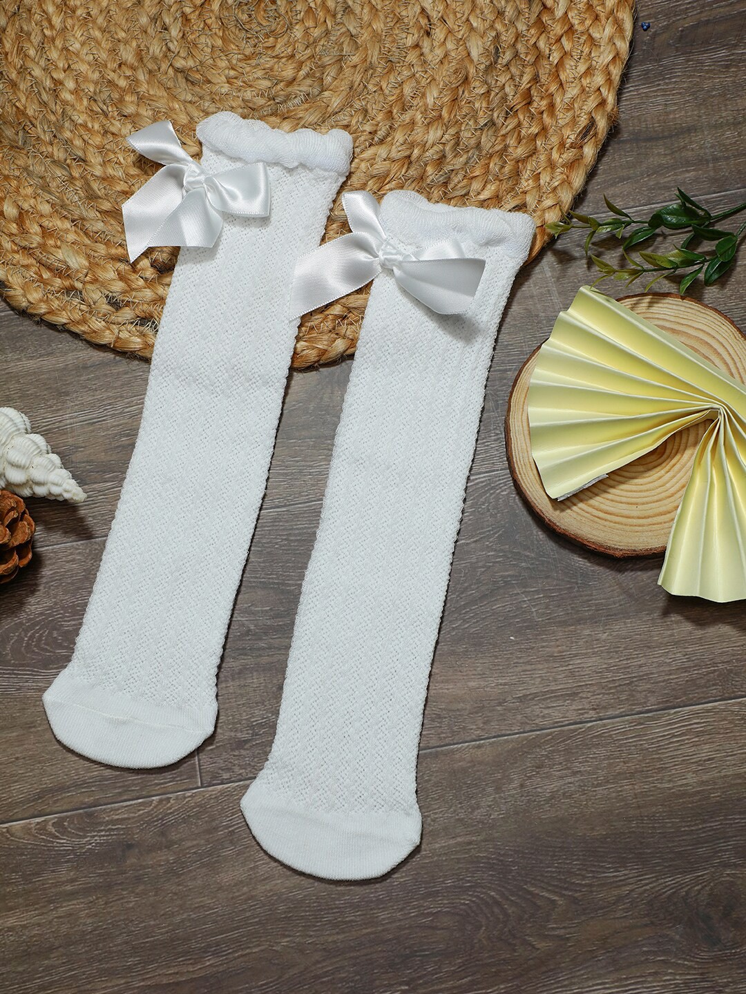 

EL REGALO Girls Patterned Ankle Length Socks, White