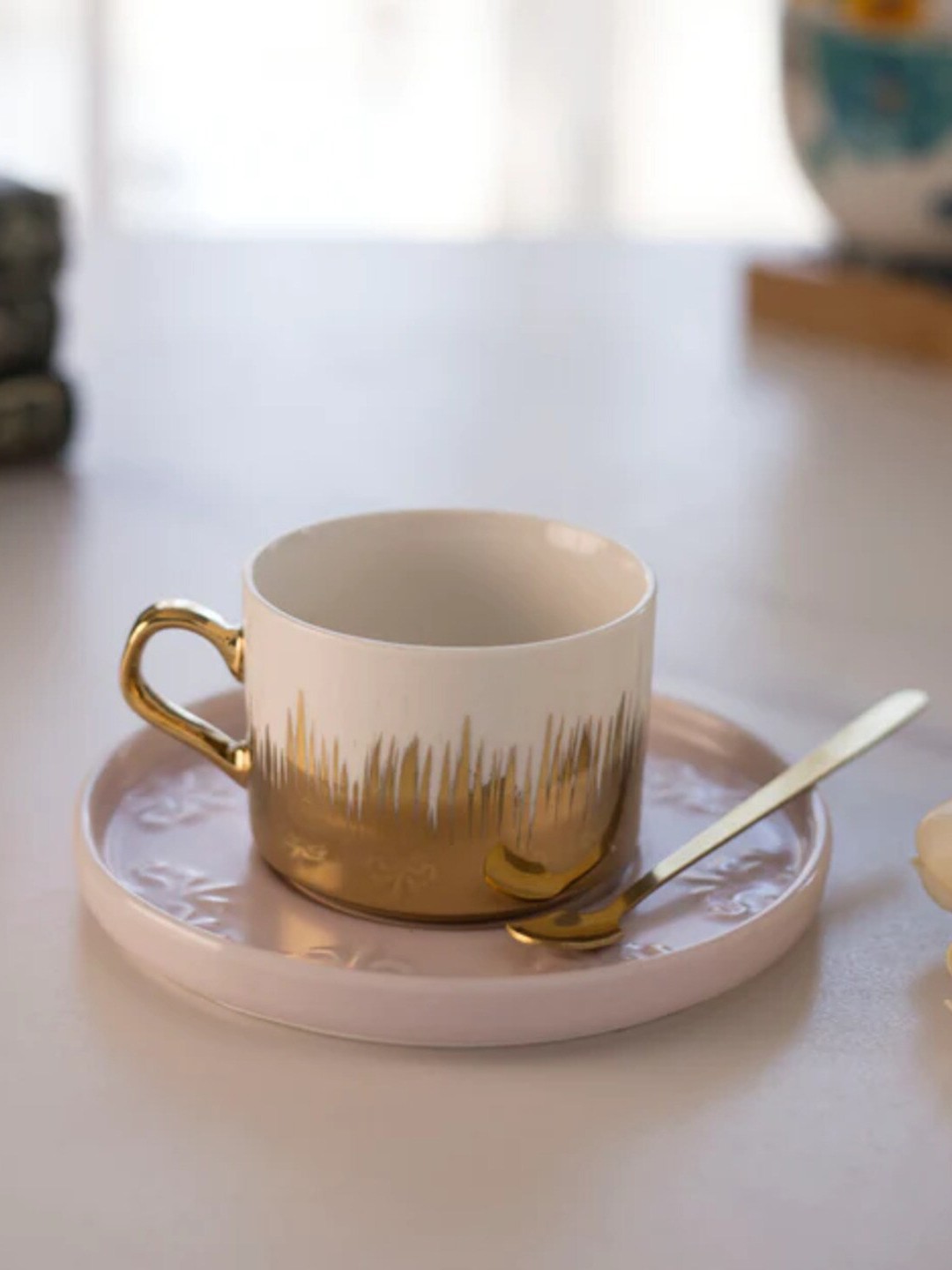 

THEDECORKART Beige & Gold Toned Printed Ceramic Glossy Mug 300 ml
