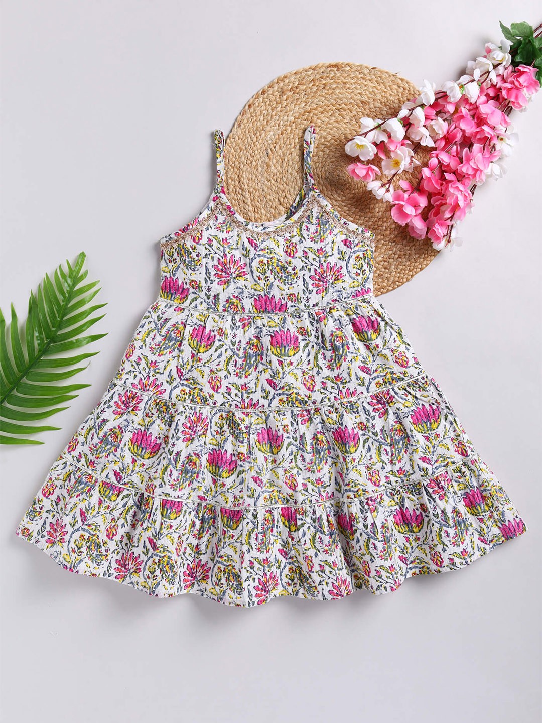 

Toonyport Girls Floral Printed Tiered Cotton Fit & Flare Dress, White