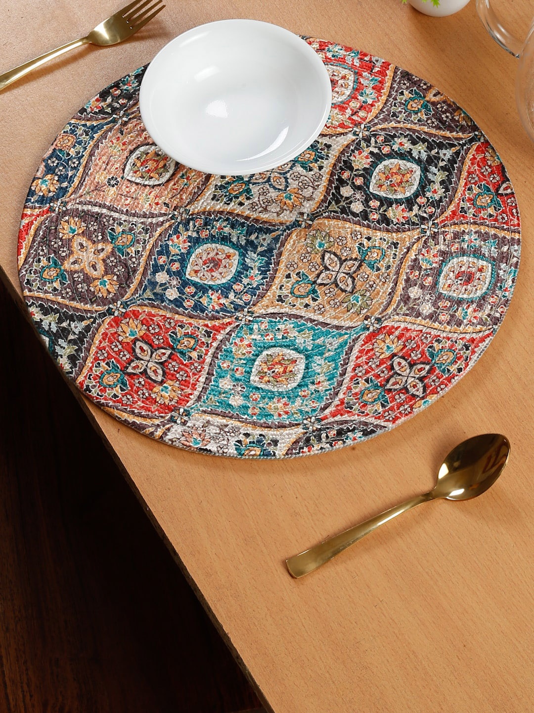 

SOKNACK Red & Blue Floral Printed Round Table Placemat