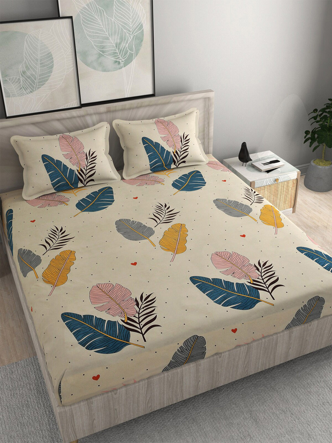 

FINE TEX WORLD Cream & Blue 210 TC 160GSM Queen Bedsheet with 2 Pillow Covers