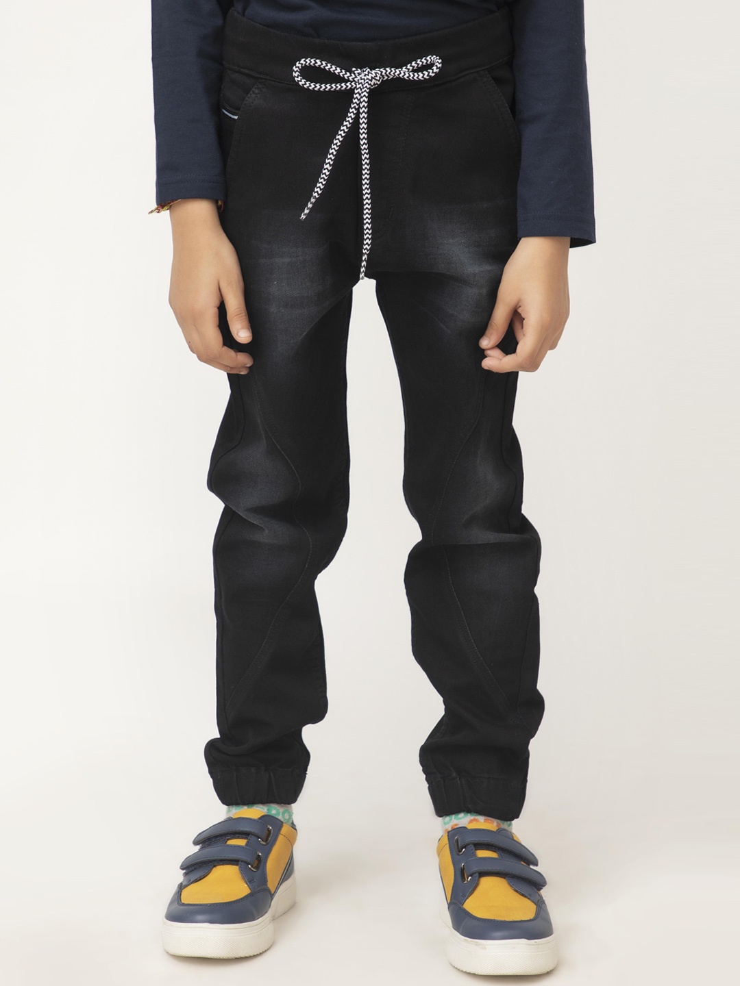 

Purple United Kids Boys Mid-Rise Regular Fit Jeans, Black