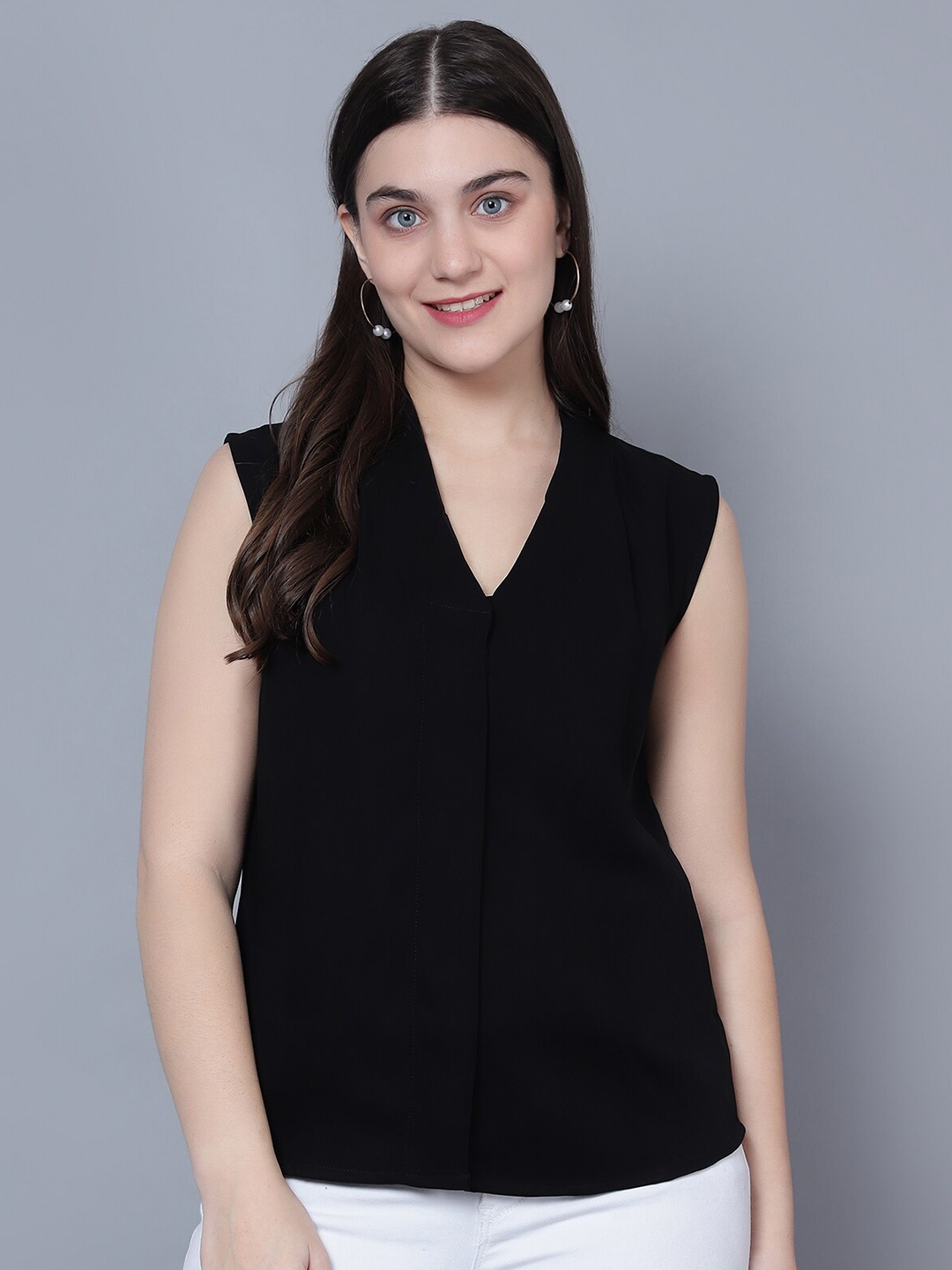 

DIAZ V-Neck Sleeveless Regular Top, Black