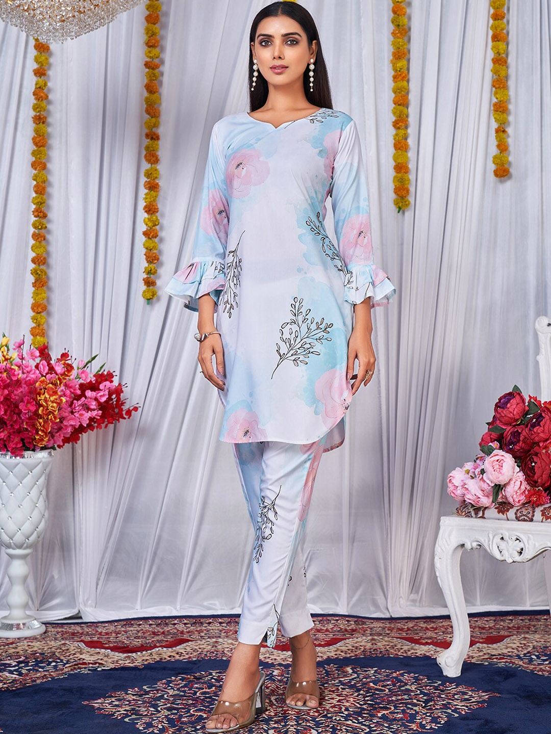 

Virah Fashion Floral Printed Bell Sleeve Straight Kurta with Trousers, White