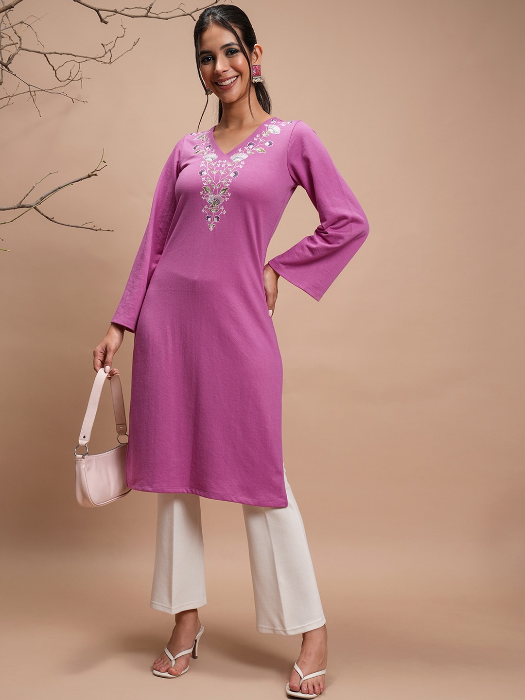 

Vishudh Floral Embroidered Straight Winter Kurta, Pink