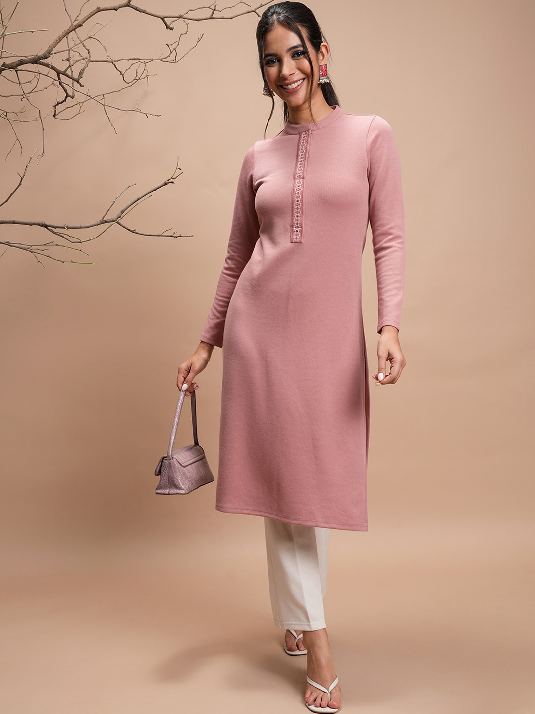 

Vishudh Winter Mandarin Collar Straight Kurta, Pink