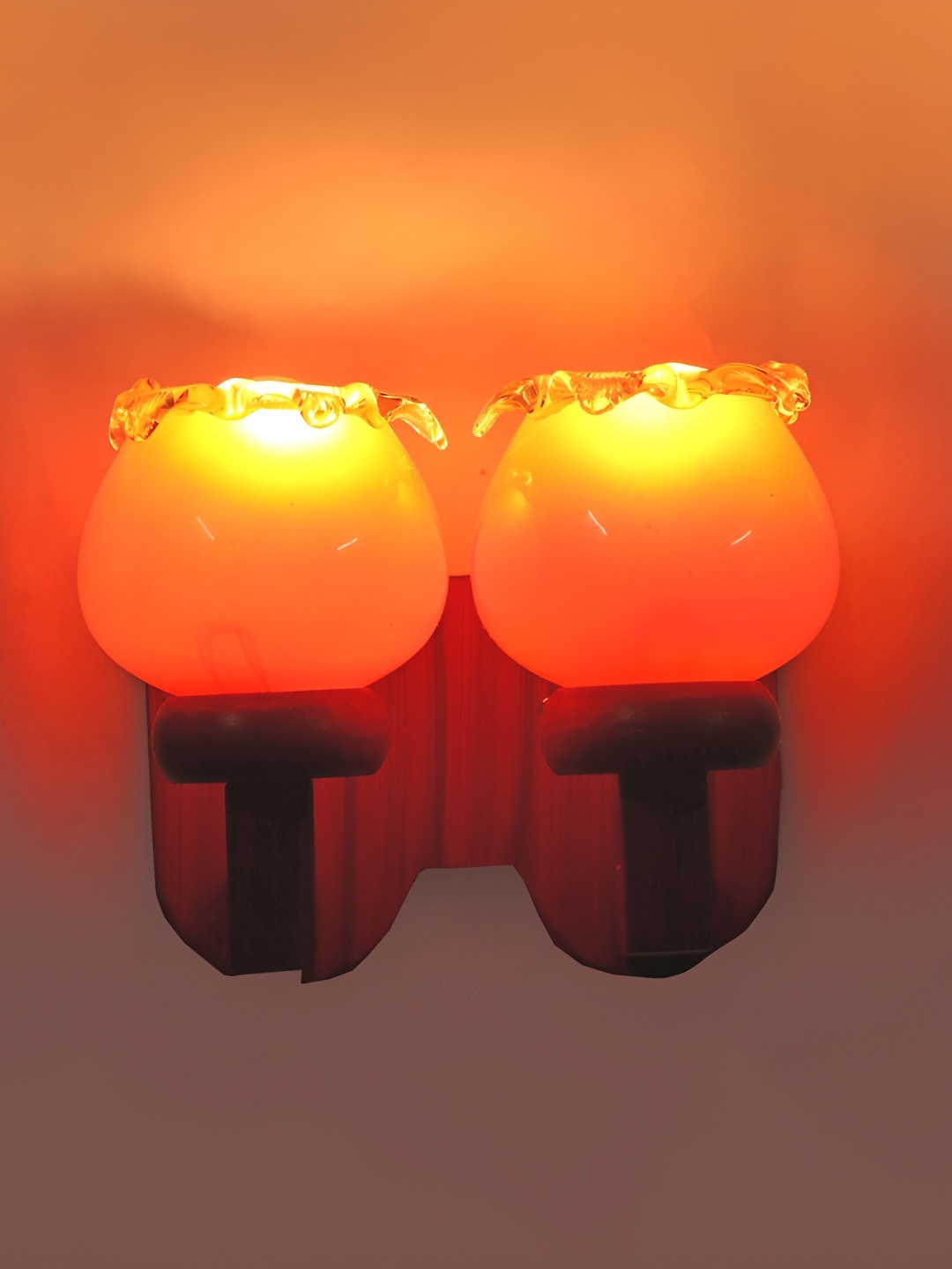 

Afast Orange & Brown Abstract Shaped Glass Wall Lamp