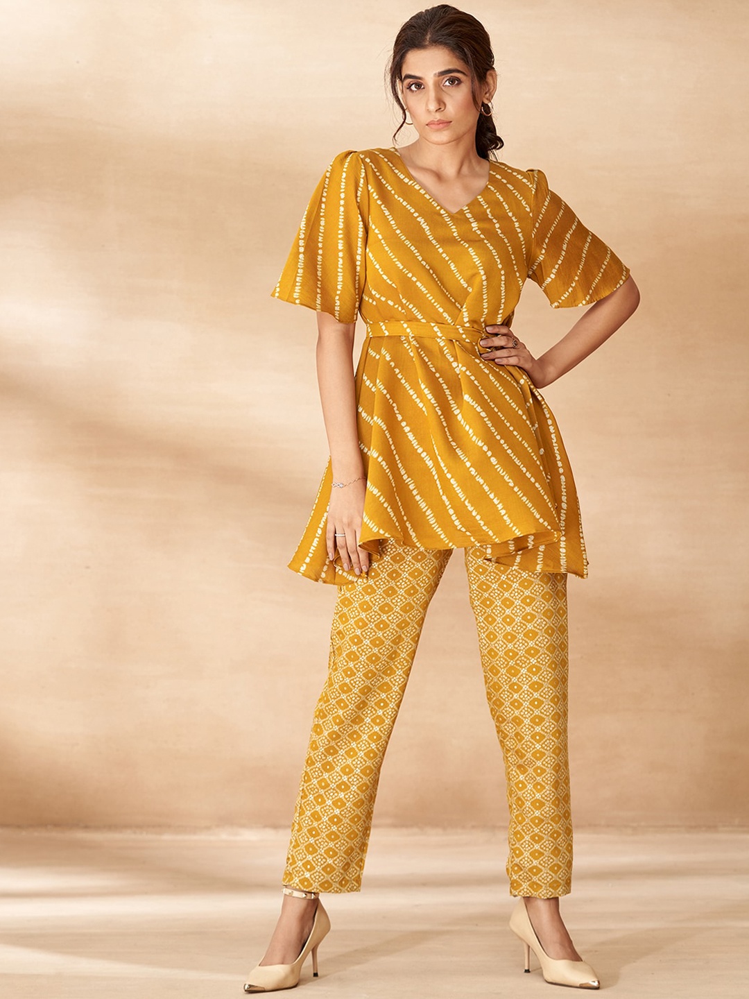 

DRESOUL Printed V-Neck Tunic With Trousers, Mustard