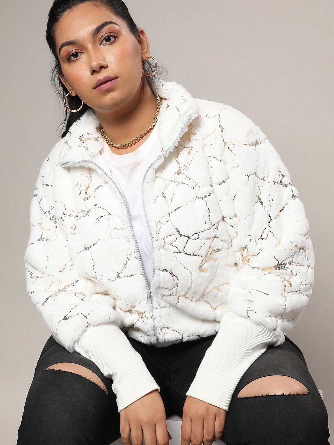 

Instafab Plus Self Design Mock Collar Faux Fur Trim Windcheater Bomber Jacket, Brown