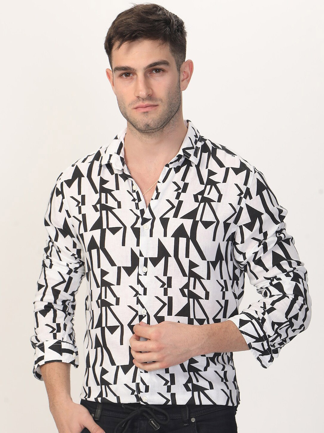 

POE Smart Slim Fit Abstract Printed Shirt, White