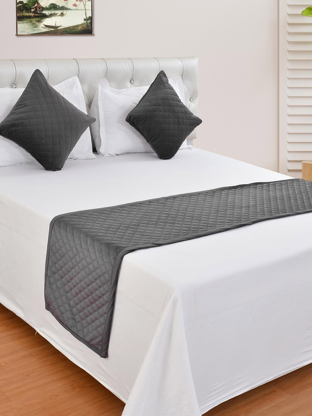 

Florida 3 Pcs Grey Quilted Velvet Bed Runner With Cushion Covers Set