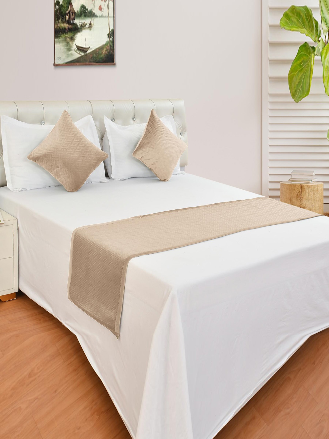 

Florida 3 Pcs Beige Patterned Velvet Bed Runner With Cushion Covers