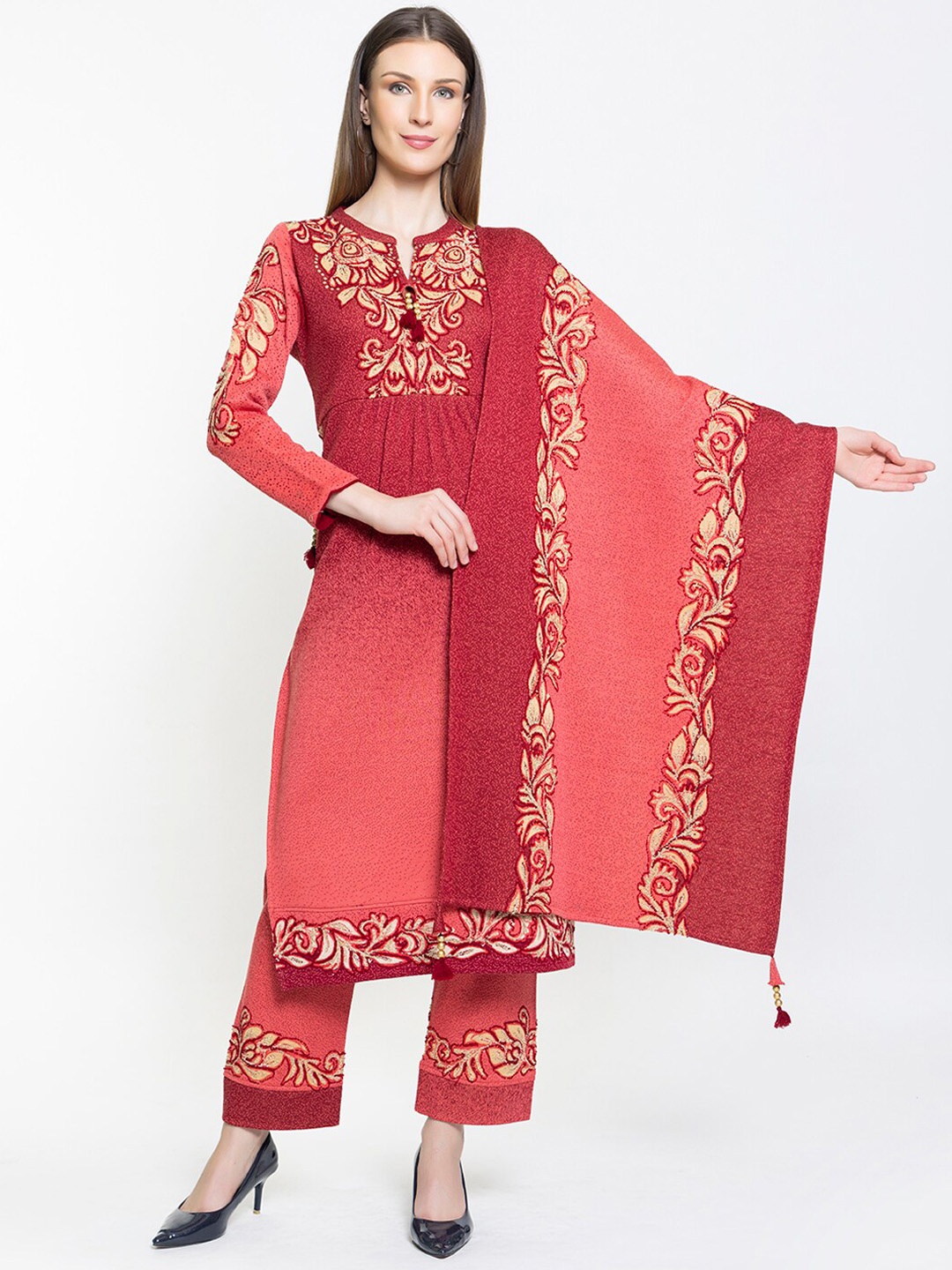 

Elthia Ethnic Motifs Yoke Border Straight Kurta with Trousers & Dupatta, Maroon