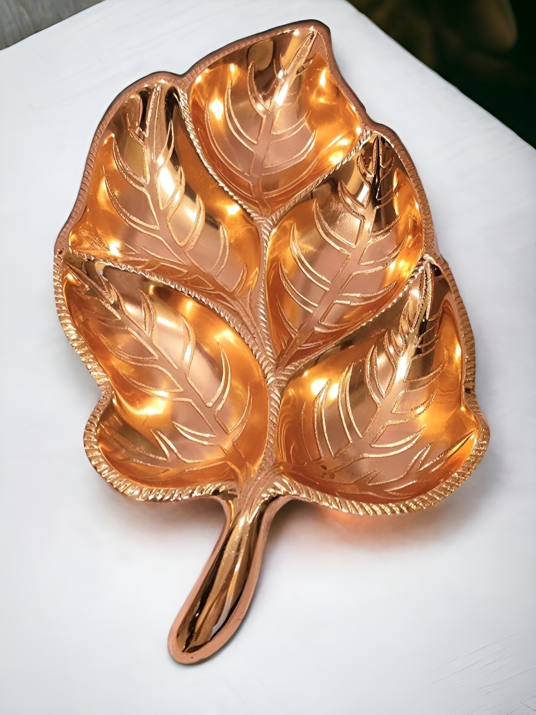 

The Artage Copper Toned Metal Leaf Pattern Trays